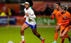 世俱杯买球:USWNT的莉莉·约翰内斯与莱昂尼斯签订了三年的合同